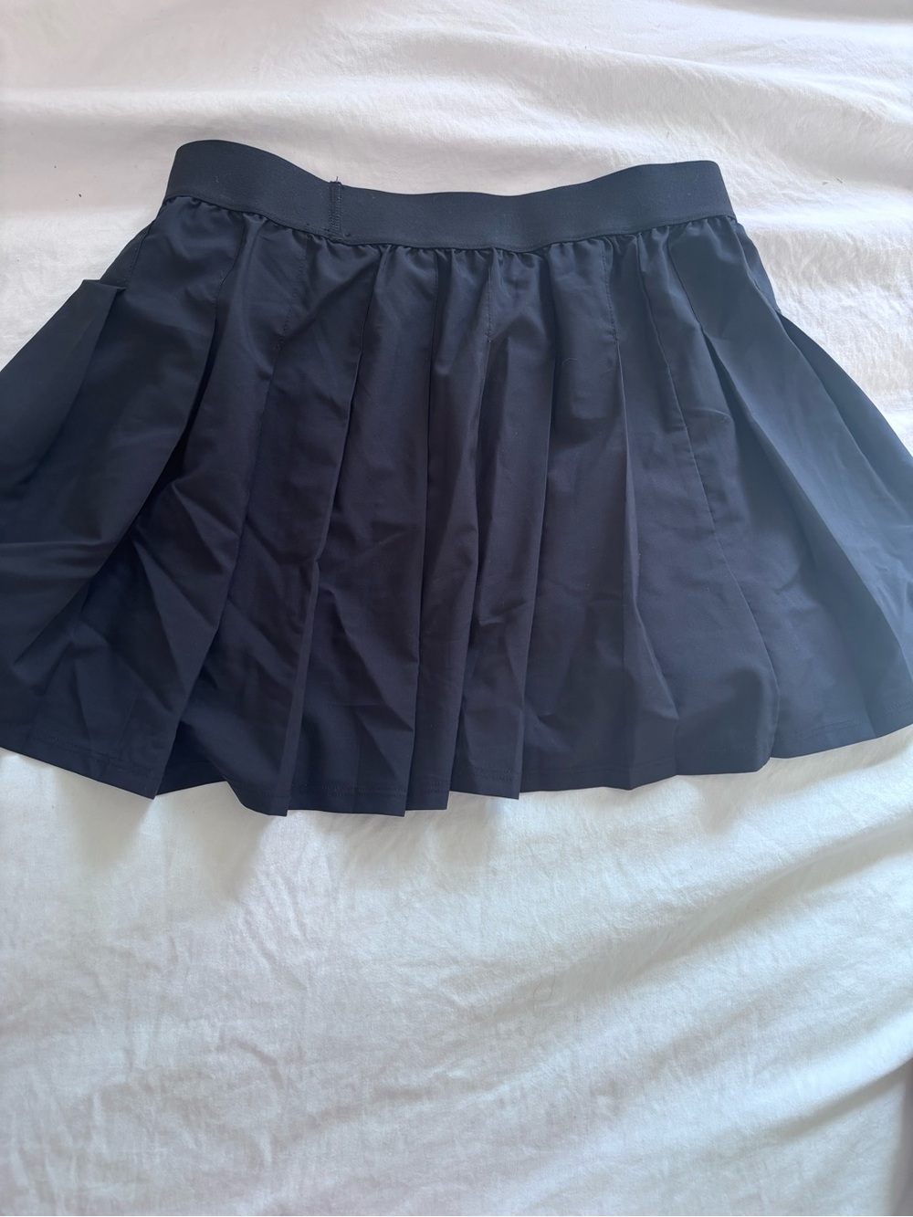 ALO Yoga Black Pleated Skater Skirt - Picture 5 of 5